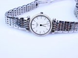 Đồng hồ nữ Longines chính hãng dòng siêu mỏng Full niềng Xoàn thép nguyên chiếc Fullbox