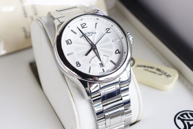 Đồng hồ Nam Armand Nicolet M02-4 Automatic, Mặt trắng dây thép - size 42mm Fullbox