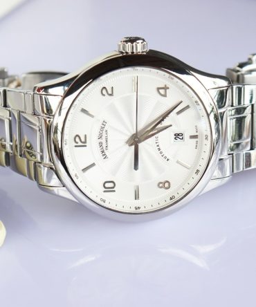 Đồng hồ Nam Armand Nicolet M02-4 Automatic, Mặt trắng dây thép - size 42mm Fullbox