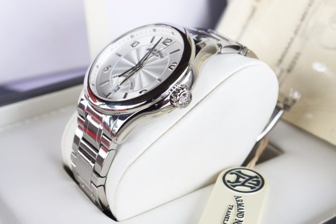 Đồng hồ Nam Armand Nicolet M02-4 Automatic, Mặt trắng dây thép - size 42mm Fullbox