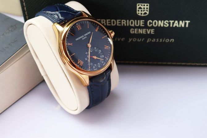 Đồng Hồ Nam Frederique Constant FC-285N5B4 SmartWatch - Size 42mm - Fullbox