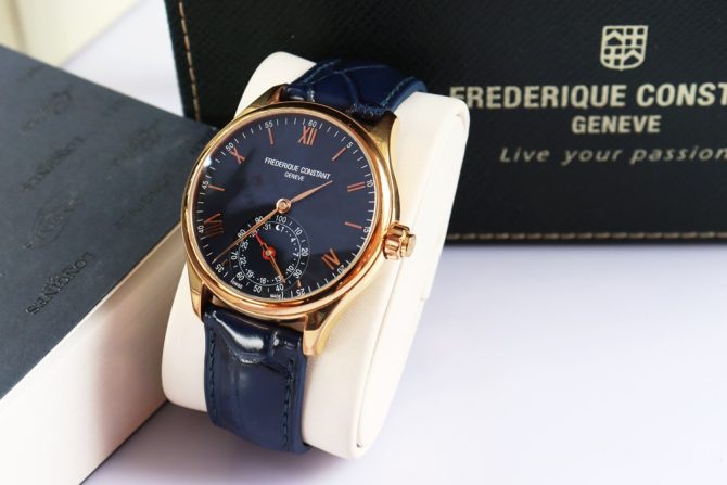 Đồng Hồ Nam Frederique Constant FC-285N5B4 SmartWatch - Size 42mm - Fullbox