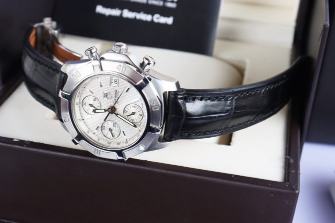 Đồng Hồ Nam Tag Heuer Chronograph Automatic - 6 Kim - Size 40mm fullbox..