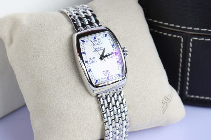 Đồng Hồ Nữ DuBey & Schaldenbrand Lady Automatic - Thiết kế Mặt vân trắng, cọc giờ Xanh Fullbox