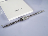 Đồng Hồ Gucci Nữ, dây thép, mặt khảm Xà Cừ, Niềng đính full Kim Cương thiên nhiên - Fullbox