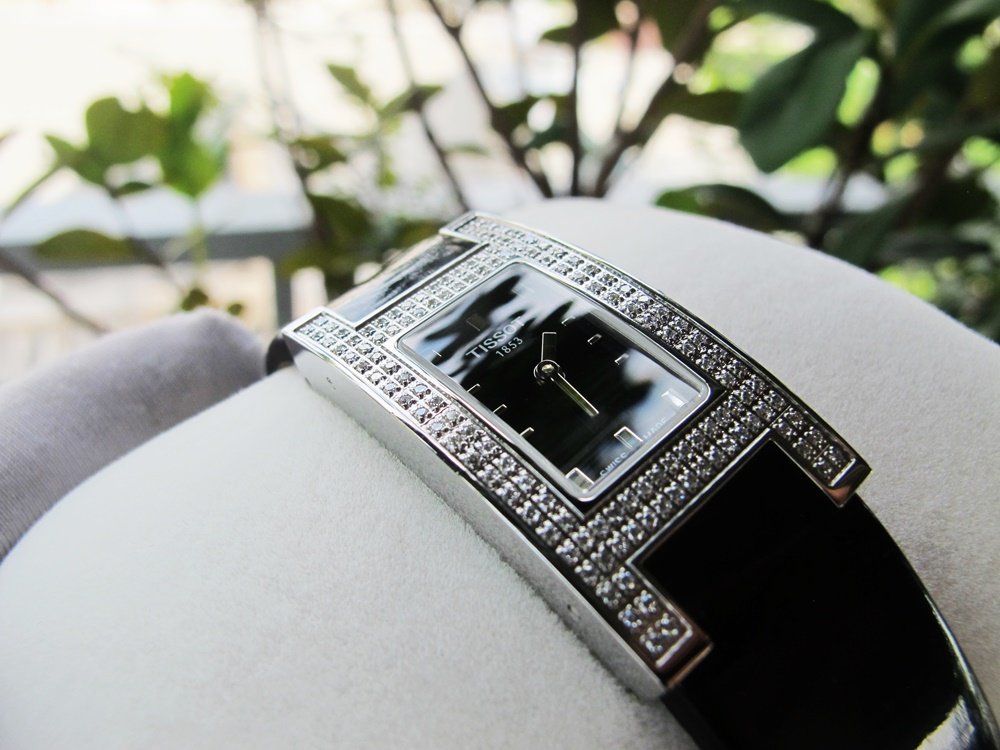 Đồng hồ nữ Tissot dây da mặt chữ H niềng Full kim cương 2 vòng hột Fullbox