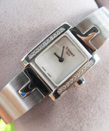 Đồng Hồ Tissot Nữ Mặt khảm Xà Cừ, Niềng đính Kim Cương thiên nhiên - Fullbox