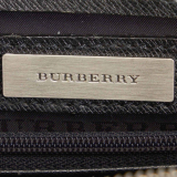 Túi cầm tay Clutch Burberry dòng Calf Leather da đen