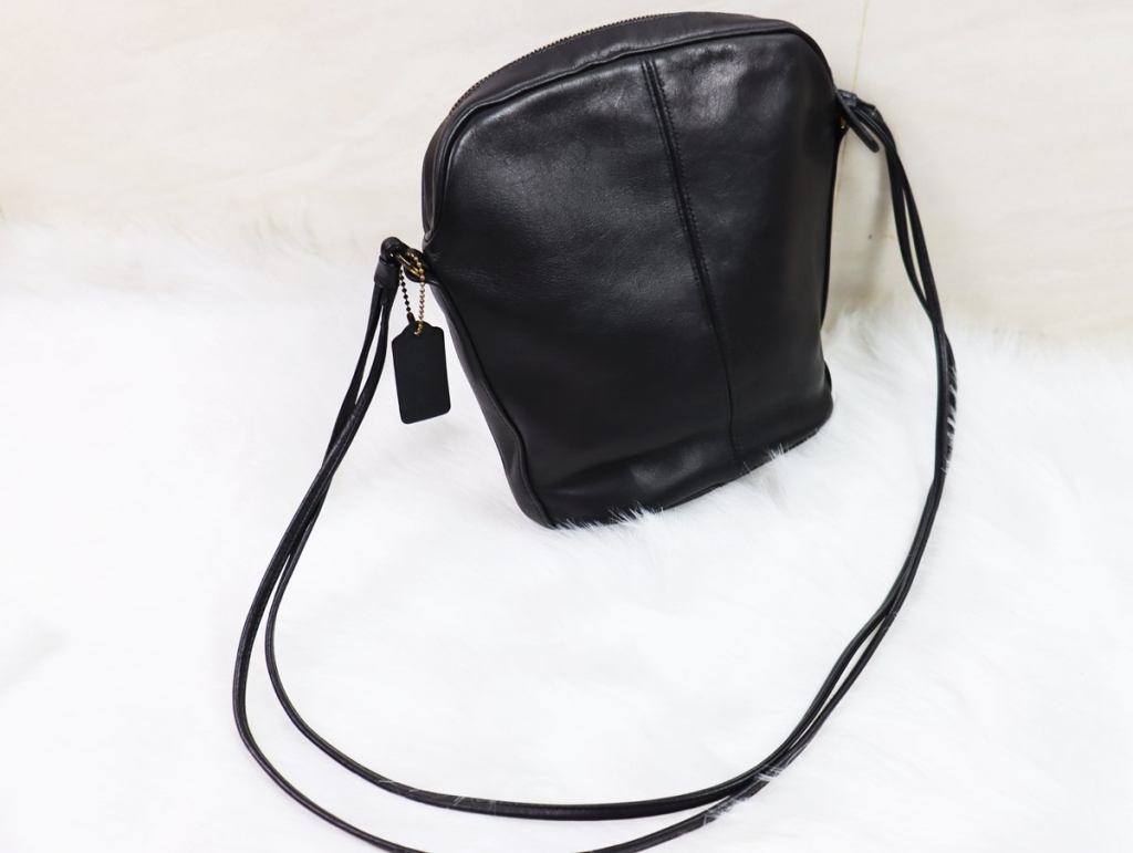 Túi đeo NỮ COACH  BLACK Made in U.S.A